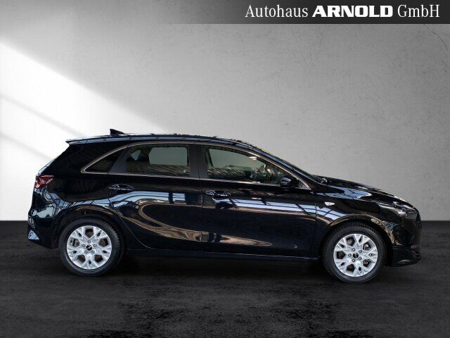 KIA Ceed 1.5 T-GDI DCT7 Vision Komfort+ Navi Kamera Ansicht 6 für Fahrzeugdetailseite