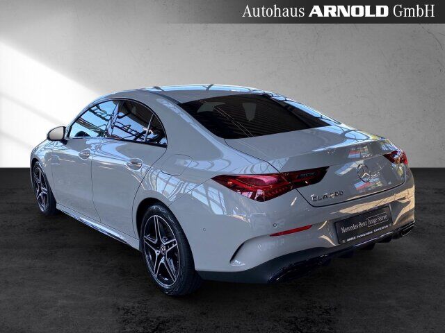 MERCEDES-BENZ CLA 200 AMG Line Night Distronic 360° Multibeam Ansicht 4 für Fahrzeugdetailseite