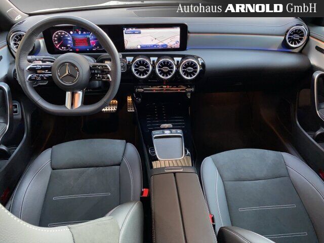 MERCEDES-BENZ CLA 200 Shooting Brake CLA 200 SB AMG Line Distr. Burm. Multibeam 360° Ansicht 9 für Fahrzeugdetailseite
