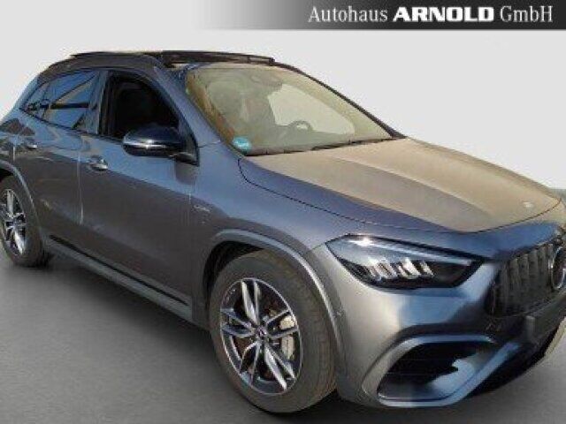 MERCEDES-BENZ GLA 35 AMG Mercedes-AMG GLA 35 4M Pano Distronic Burmester Ansicht 5 für Fahrzeugdetailseite