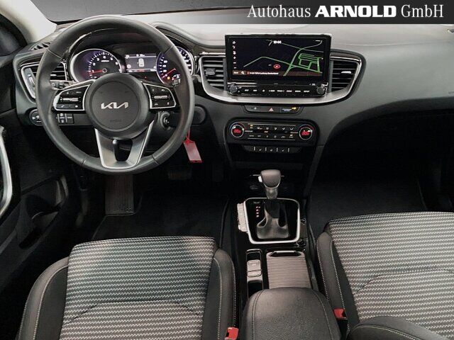 KIA Ceed 1.5 T-GDI DCT7 Spirit Kamera Navi Totwinkel Ansicht 9 für Fahrzeugdetailseite