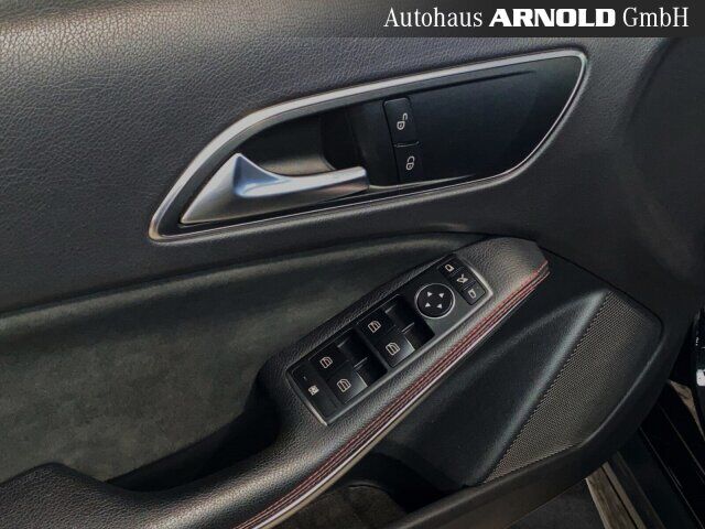MERCEDES-BENZ GLA 200 AMG L. Night Totw. LED Sitzh. Garmin MAP Ansicht 13 für Fahrzeugdetailseite