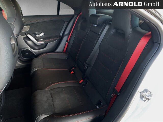 MERCEDES-BENZ CLA 35 AMG Mercedes-AMG CLA 35 4M Distronic Burmester Pano Ansicht 10 für Fahrzeugdetailseite