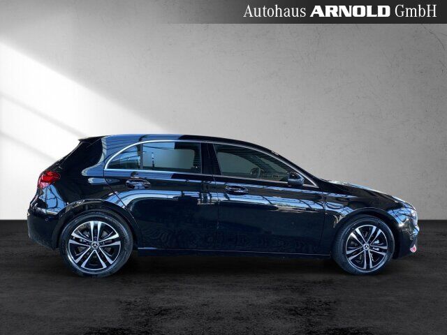 MERCEDES-BENZ A 180 Progressive Sitzh. LED Kam Navi Spiegel-P. Ansicht 6 für Fahrzeugdetailseite