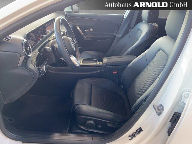MERCEDES-BENZ A 180 Progressive Winter-P Navi Kamera Sitzh AHK Ansicht 8 für Fahrzeugdetailseite