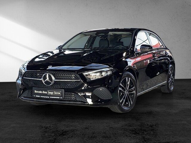MERCEDES-BENZ A 200 d Progressive Navi Sitzh. Kamera Winter-P. Ansicht 2 für Fahrzeugdetailseite