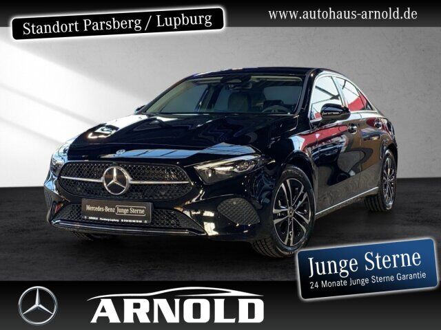MERCEDES-BENZ A 250 e Limousine Progressive Distr. Multib 360° Ansicht 1 für Fahrzeugdetailseite