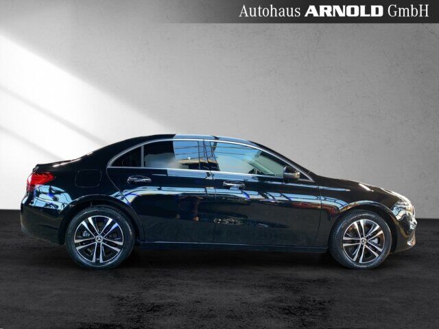 MERCEDES-BENZ A 250 e Limousine Progressive Distr. Multib 360° Ansicht 6 für Fahrzeugdetailseite