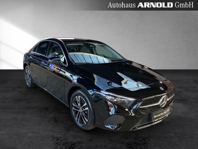 MERCEDES-BENZ A 250 e Limousine Progressive Distr. Multib 360° Ansicht 7 für Fahrzeugdetailseite