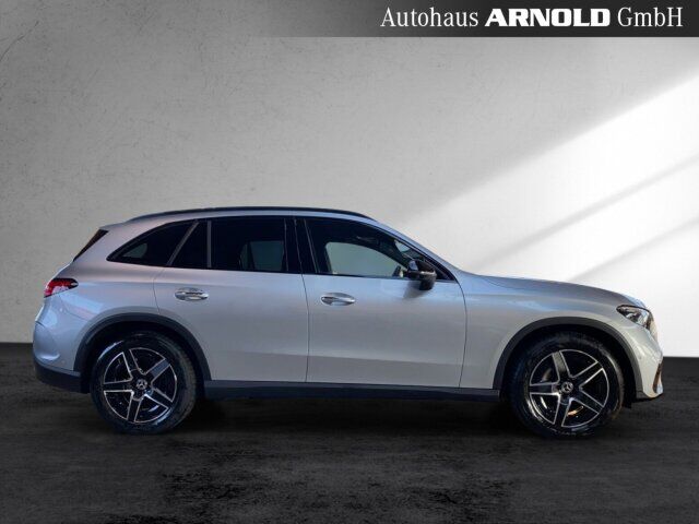 MERCEDES-BENZ GLC 450 d 4M AMG Line Distr. 360° Burm. HUD AHK Ansicht 3 für Fahrzeugdetailseite