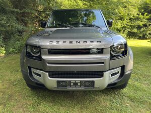 LAND ROVER Defender 110 SE 1. Hd. Scheckheft unfallfrei...
