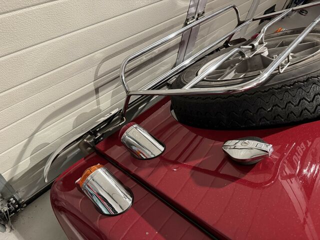 MORGAN Plus 8 Früher Achter mit zauberhafter Patina...