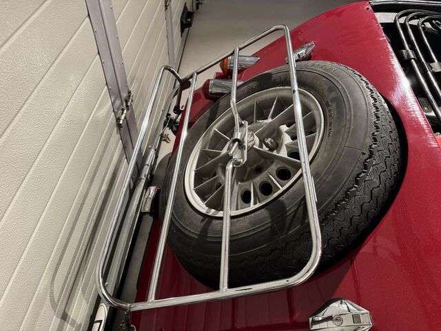 MORGAN Plus 8 Früher Achter mit zauberhafter Patina...