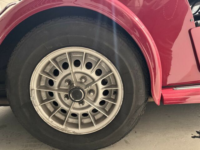 MORGAN Plus 8 Früher Achter mit zauberhafter Patina...