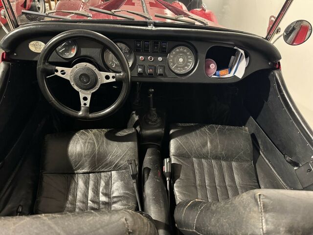 MORGAN Plus 8 Früher Achter mit zauberhafter Patina...