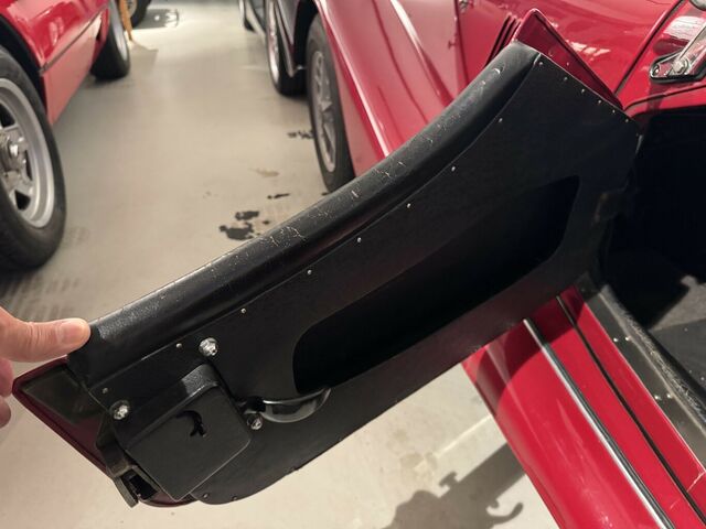 MORGAN Plus 8 Früher Achter mit zauberhafter Patina...