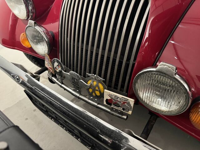 MORGAN Plus 8 Früher Achter mit zauberhafter Patina...