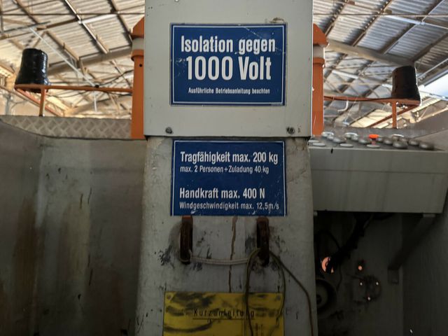 MERCEDES-BENZ LP 709 Arbeits- Hebebühne Grünes Kennzeichen...