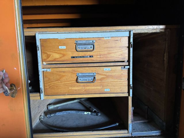 MERCEDES-BENZ LP 709 Arbeits- Hebebühne Grünes Kennzeichen...