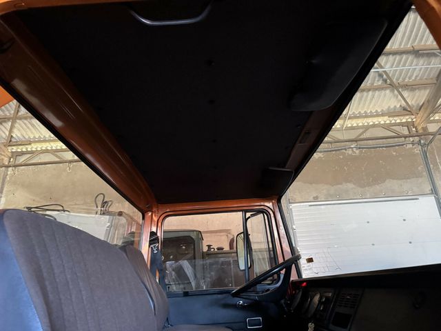 MERCEDES-BENZ LP 709 Arbeits- Hebebühne Grünes Kennzeichen...