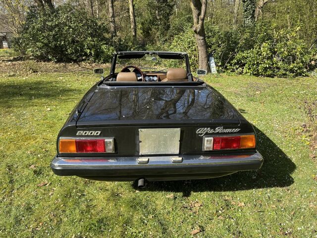 ALFA ROMEO Spider 2000 1. Hand, so nicht wieder zu bekommen...