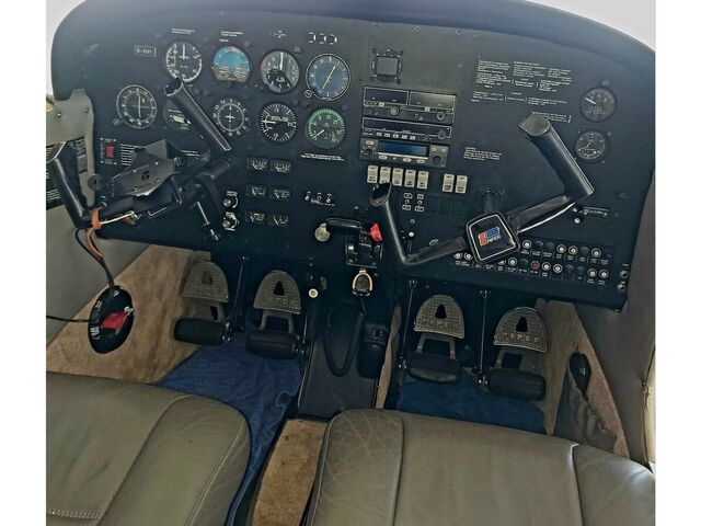 ANDERE Flugzeug Piper PA-28-161 Cadet...
