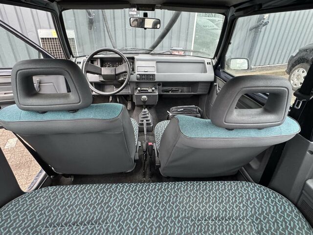 RENAULT R5 Campus B/C40...