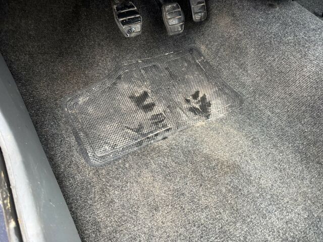 RENAULT R5 Campus B/C40...