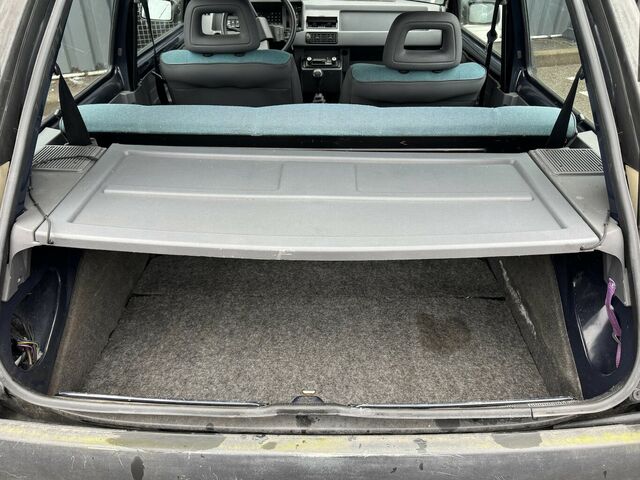 RENAULT R5 Campus B/C40...