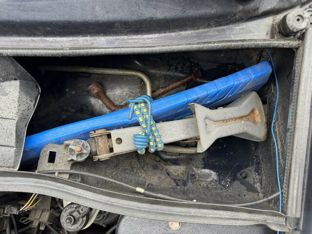 RENAULT R5 Campus B/C40...