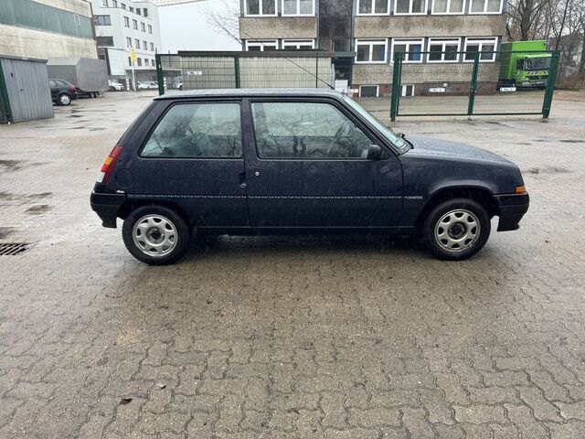 RENAULT R5 Campus B/C40...