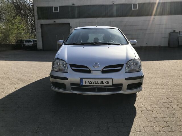 NISSAN Almera Tino Luxury...