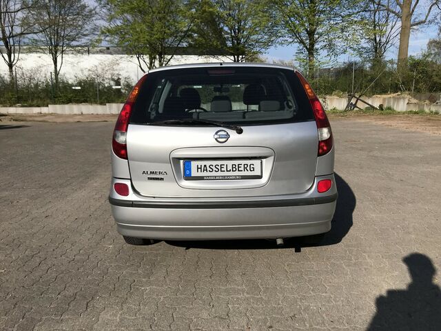 NISSAN Almera Tino Luxury...