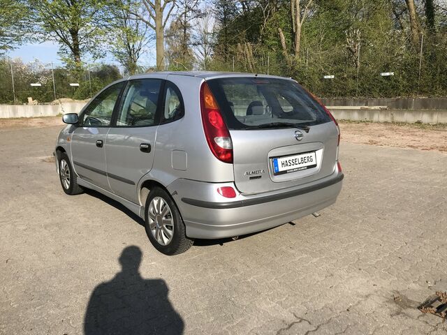 NISSAN Almera Tino Luxury...