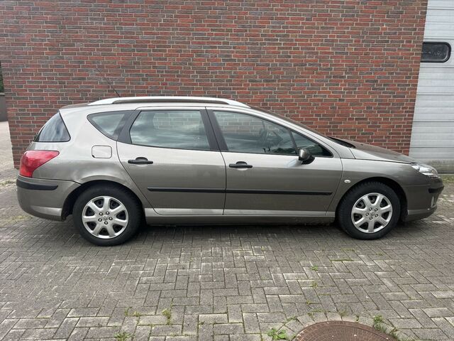 PEUGEOT 407 1. Hand nur 91tkm Kampfspuren...