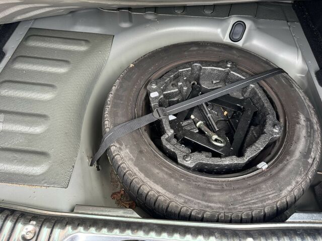 PEUGEOT 407 1. Hand nur 91tkm Kampfspuren...