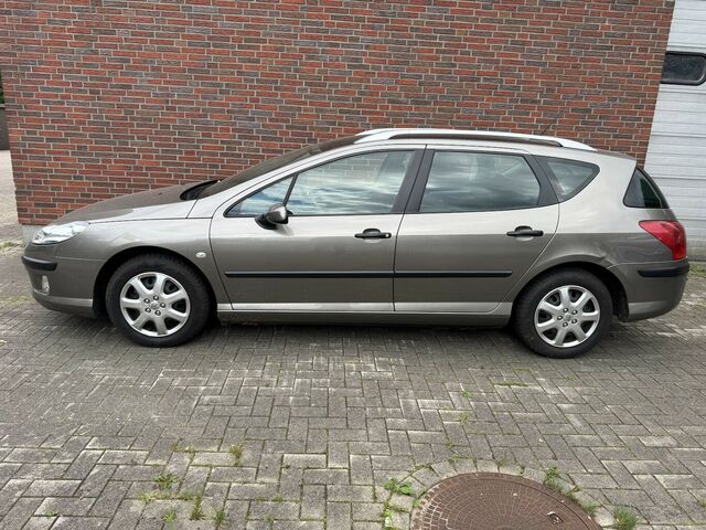 PEUGEOT 407 1. Hand nur 91tkm Kampfspuren...