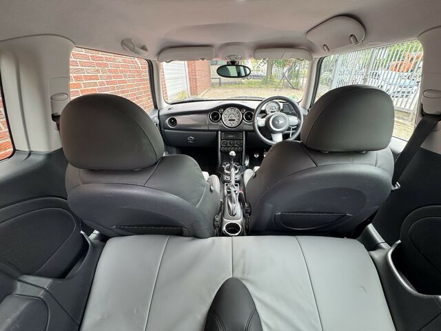 MINI Cooper S R53 BMW CLASSIC-FAHRZEUG RECARO LEDER SPERRDIFFERENZIAL RHD...