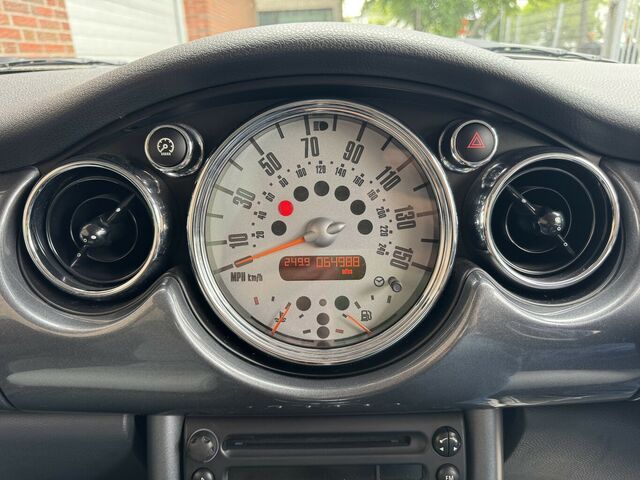 MINI Cooper S R53 BMW CLASSIC-FAHRZEUG RECARO LEDER SPERRDIFFERENZIAL RHD...
