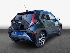 TOYOTA Aygo X AYGO X 1,0 L TEAMPLAYER Air