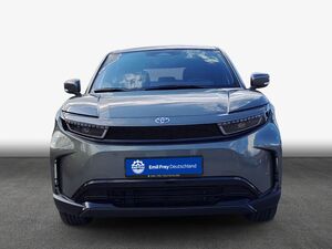 TOYOTA Urban Cruiser Elektro Urban Cruiser 61kWh  128 kW