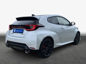 TOYOTA Yaris GR  High Performance Automatik, 3-türig mit geschmiedeten 18 Felgen