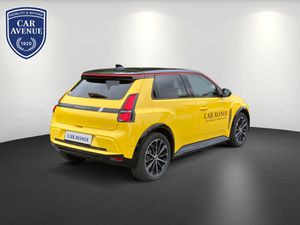 RENAULT R5 E-Tech Iconic Five 150 Comfort Range