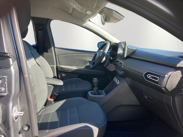 DACIA Duster Journey TCe 150 AT Ansicht 15 für Fahrzeugdetailseite