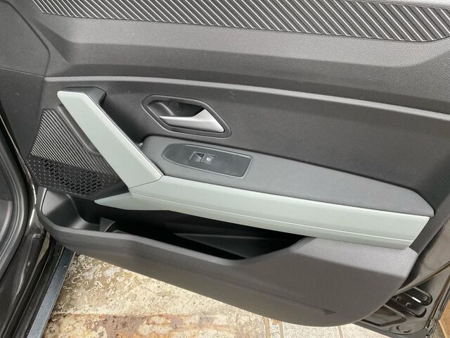 DACIA Bigster Extreme TCe 130 4x4 Ansicht 16 für Fahrzeugdetailseite