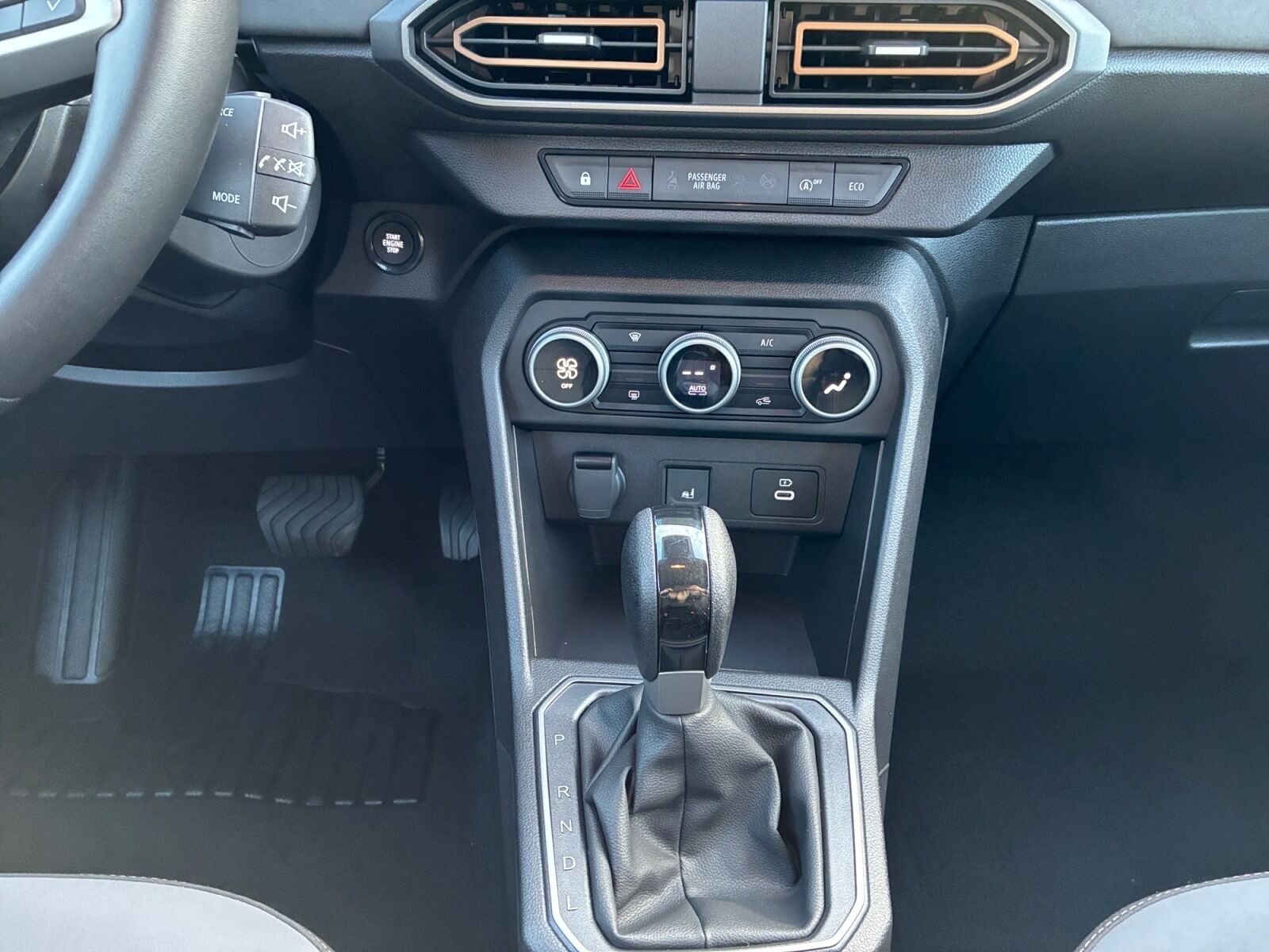 DACIA Sandero TCe 90 Stepway Extreme Ansicht 10 für Fahrzeugdetailseite