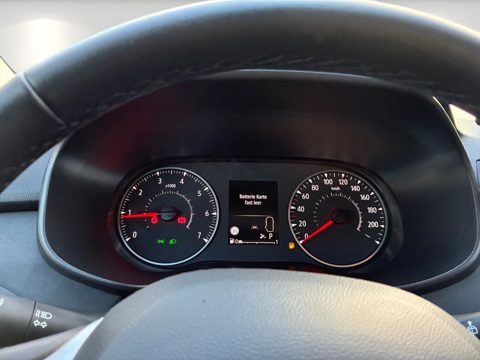 DACIA Sandero TCe 90 Stepway Extreme Ansicht 12 für Fahrzeugdetailseite