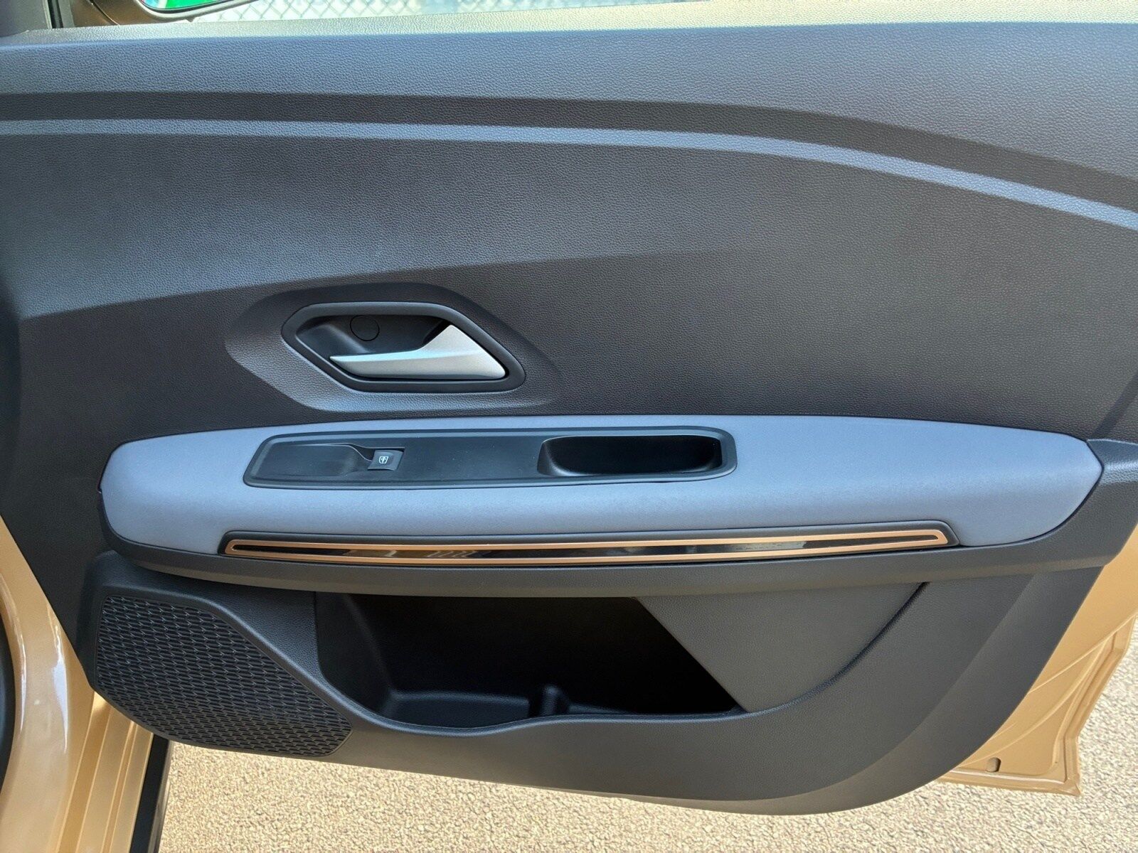 DACIA Sandero TCe 90 Stepway Extreme Ansicht 17 für Fahrzeugdetailseite
