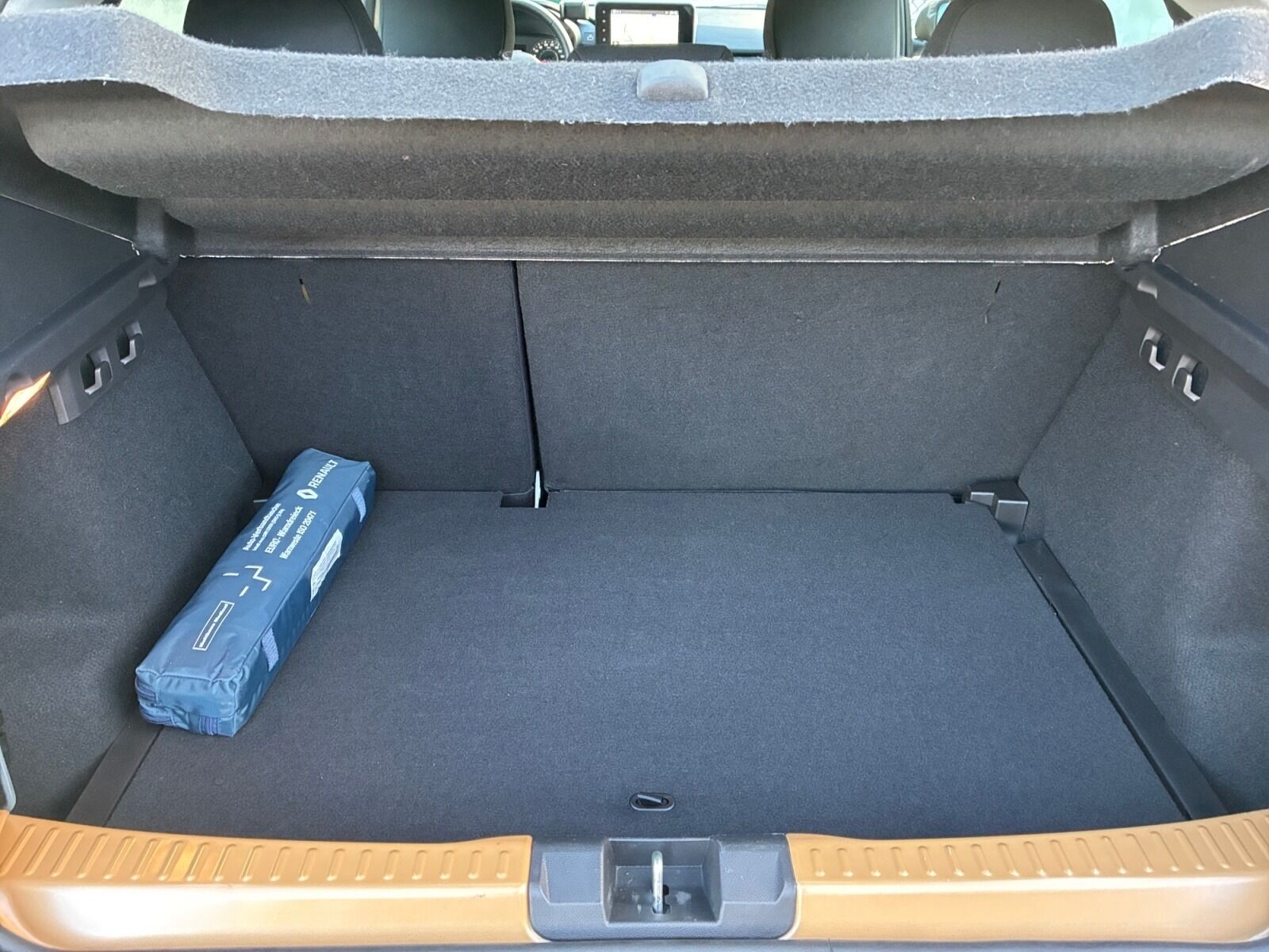 DACIA Sandero TCe 90 Stepway Extreme Ansicht 6 für Fahrzeugdetailseite