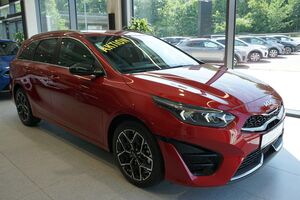 KIA Ceed SW 1.5 TGDI GT-LINE *LED* KAMERA* NAVI*